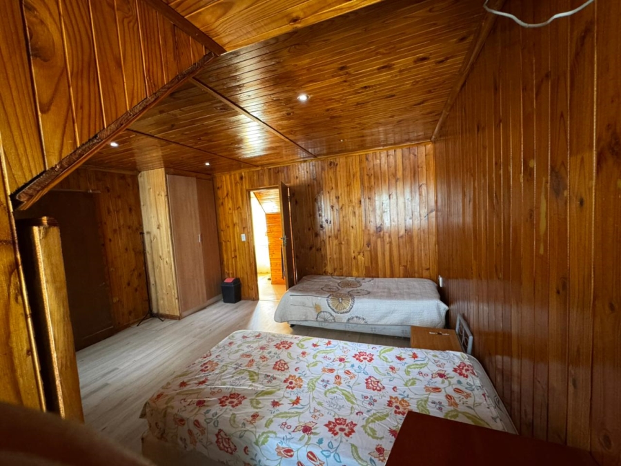 9 Bedroom Property for Sale in Belhar Western Cape